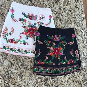 Selfie Leslie skirt duo